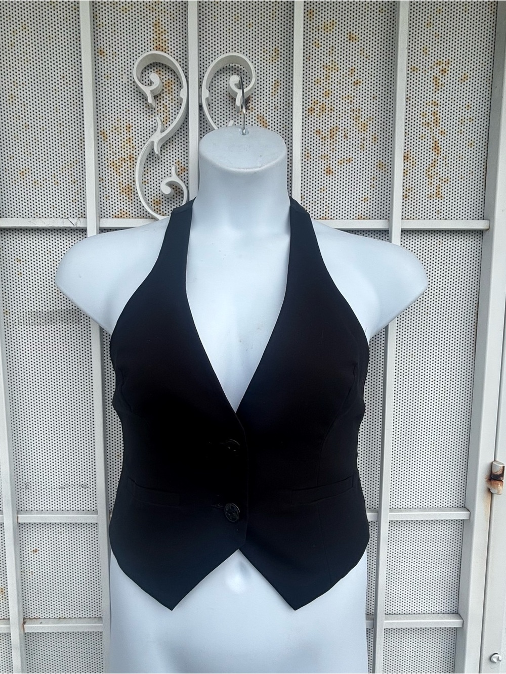 Rampage Black Halter Vest NWT Women size M Button Front Open Back chic